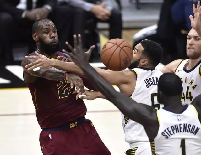  凯尔特人憾负尼克斯跌出前八  