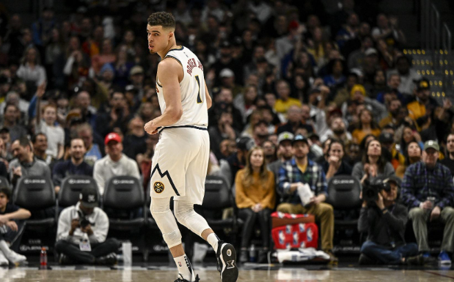  穆雷末节爆发马刺加时险胜湖人  